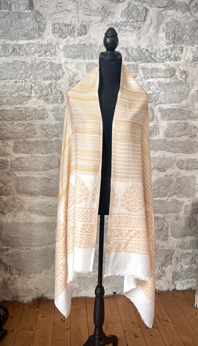 Kollakuldne Luksus Sall